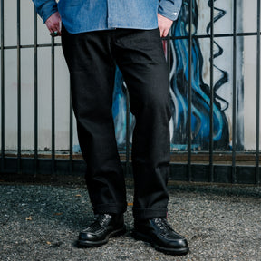 Momotaro MMJZ1101 15.7oz Classic Straight Jean Black