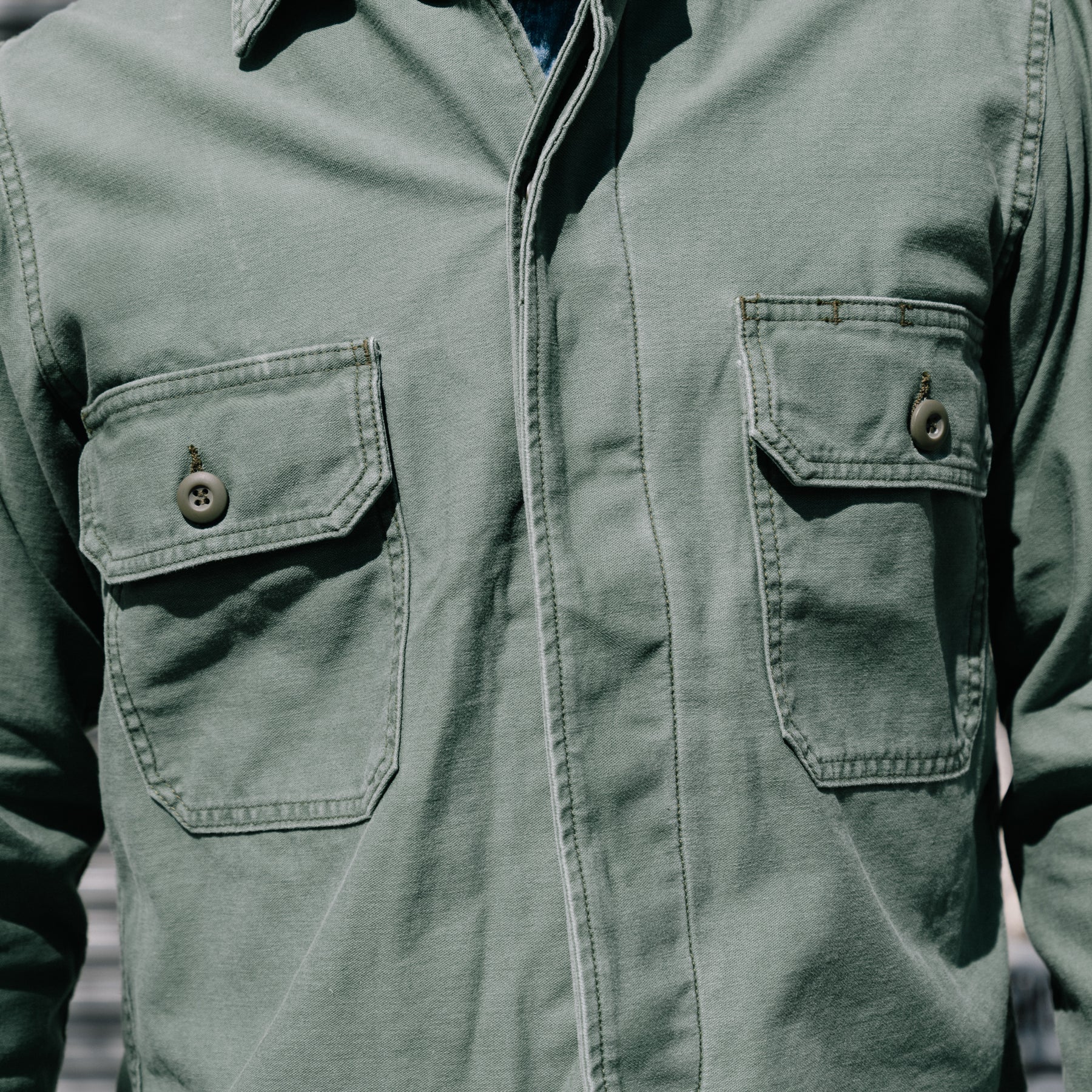 Imogene + Willie Military Shirt Jacket in Fatigue Green
